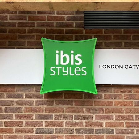 Ibis Styles London Gatwick Airport Hotel Crawley  Kültér fotó