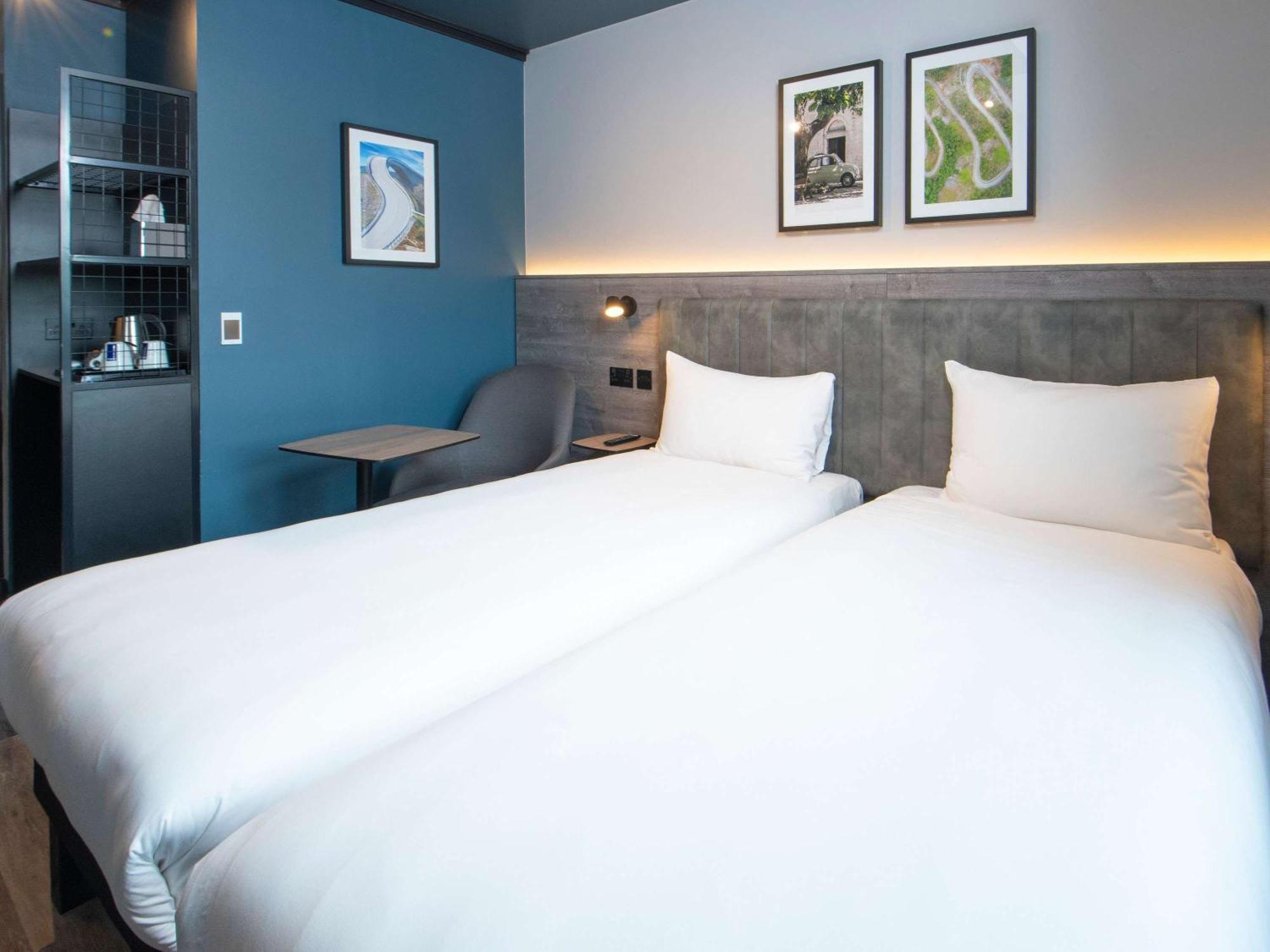 Ibis Styles London Gatwick Airport Hotel Crawley Kültér fotó