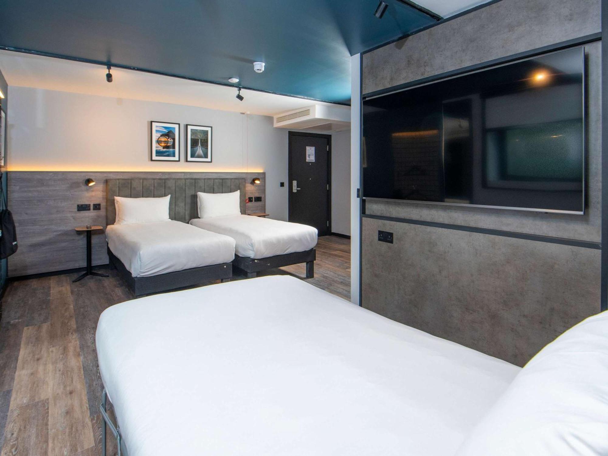 Ibis Styles London Gatwick Airport Hotel Crawley Kültér fotó
